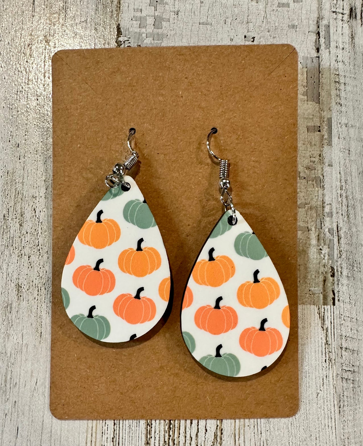 Fall teardrop earrings